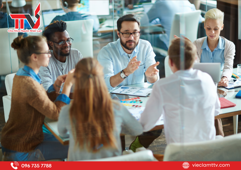 Các chương trình hỗ trợ sức khỏe tinh thần cho lao động phổ thông tại nơi làm việc