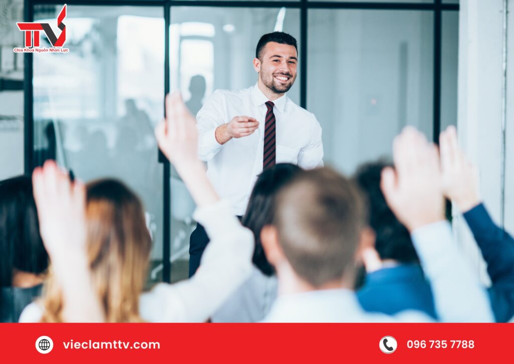 Lợi ích của việc đào tạo và phát triển năng lực cho lao động chuyên môn