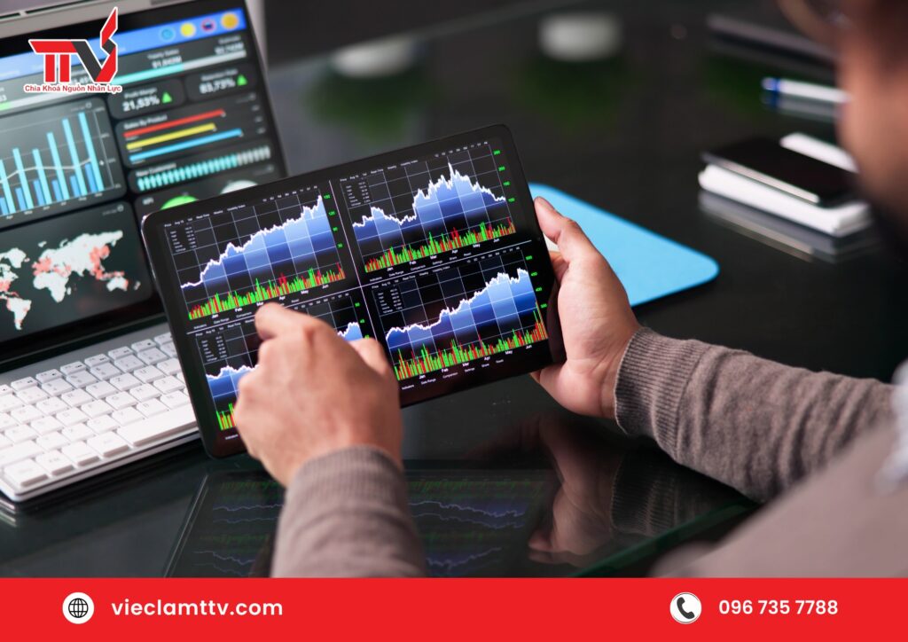 Phân tích dự đoán (Predictive Analytics)